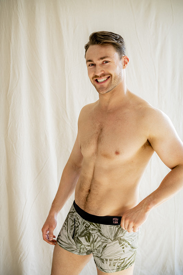 Comfortable men&#39;s underwear made from bamboo with Australian fan palm motif